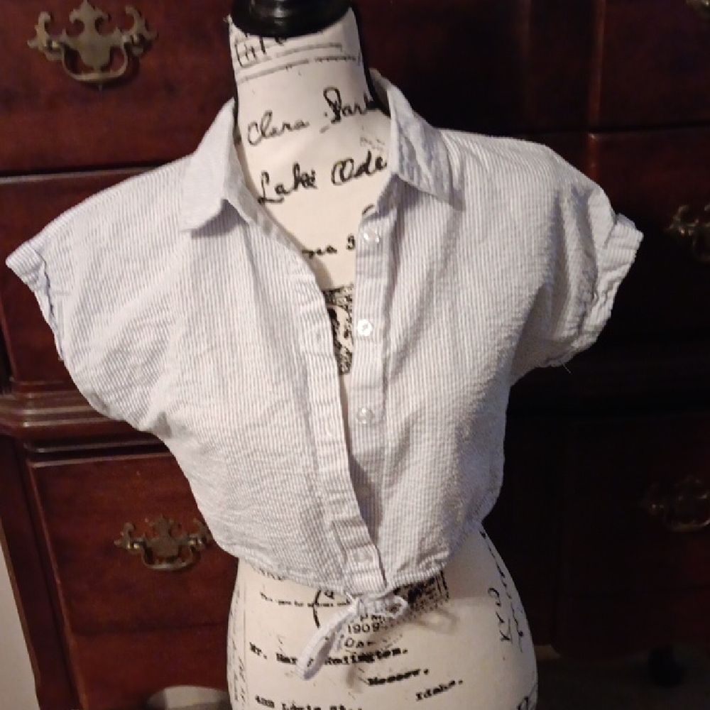 Sugar Blue and White Narrow-Strip Shirt